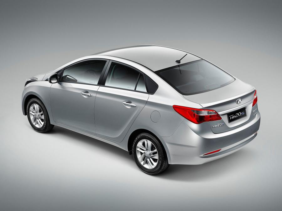  Hyundai HB20S 2013 года  (фото 15 из 18)